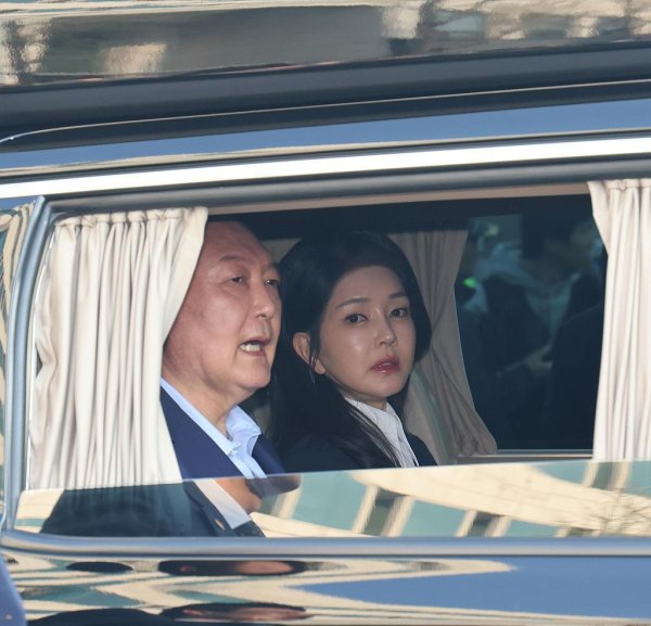 诚信双赢 涉多项嫌疑 韩国前总统尹锡悦夫人金建希接受特检组调查